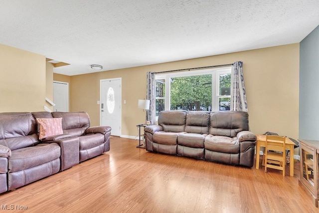 8319 Lorraine Dr, Strongsville, OH 44149 - photo 6