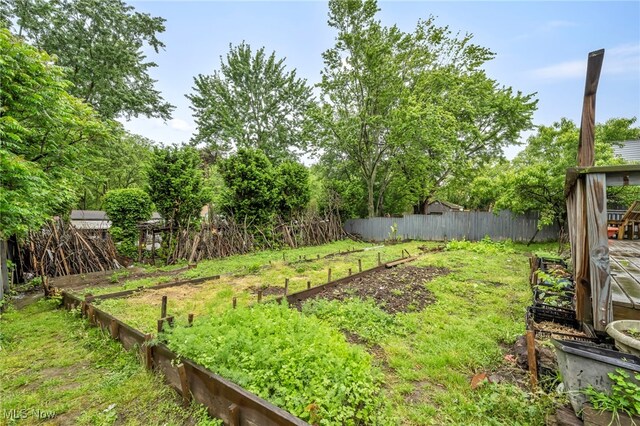 1654 Vicgross Ave, Akron, OH 44310 - view of yard featuring a vegetable garden