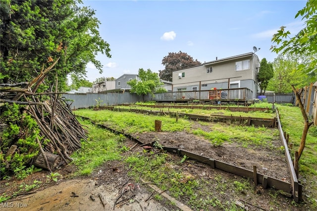 1654 Vicgross Ave, Akron, OH 44310 - fenced backyard with a garden