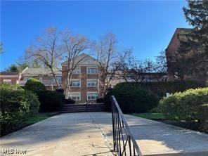 15875 Van Aken Blvd Unit 104C, Shaker Heights, OH 44120 - view of community