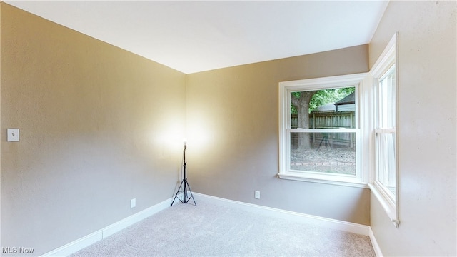 2364 Suncrest Dr, Cuyahoga Falls, OH 44221 - spare room featuring carpet floors and baseboards