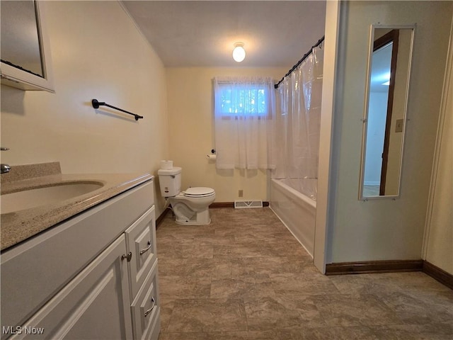 405 E 5th St, West Lafayette, OH 43845