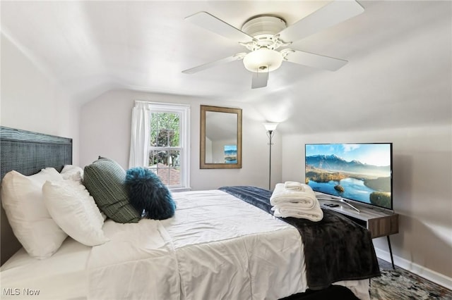3945 Meadowbrook Blvd, University Heights, OH 44118 - bedroom with lofted ceiling and ceiling fan