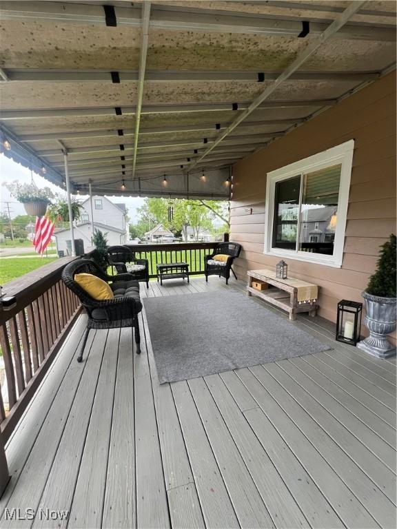 724 8th St, Struthers, OH 44471 - view of wooden terrace