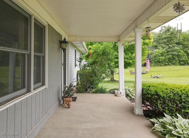 16000 Louisville St, Homeworth, OH 44634 - porch with a yard and a patio