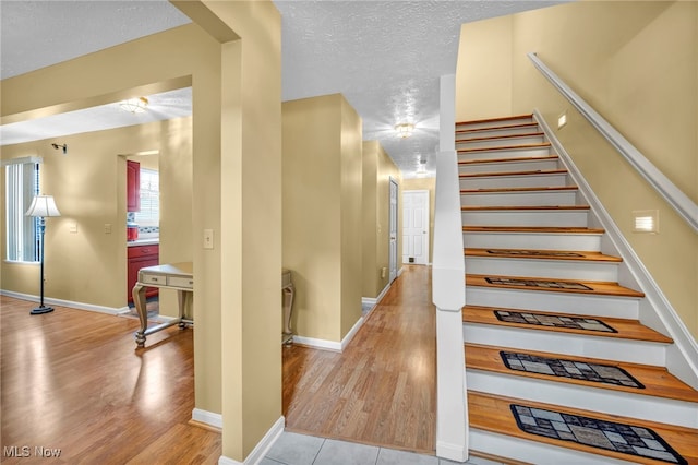 9475 Covington Ave, Cleveland, OH 44105 - photo 24