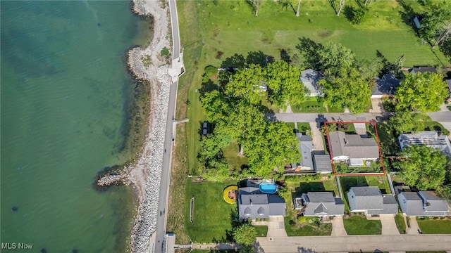 50 Luikart Dr, Euclid, OH 44123 - aerial overview of property's location featuring property parcel outlined and a large body of water