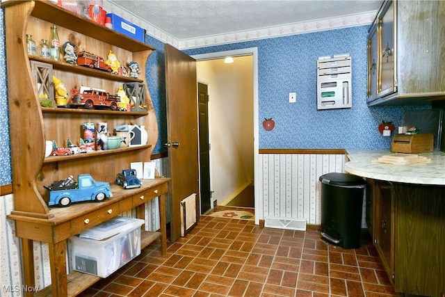172 Camrose Dr, Niles, OH 44446 - kitchen featuring wallpapered walls, brick patterned floors, baseboards, open shelves, and a textured ceiling