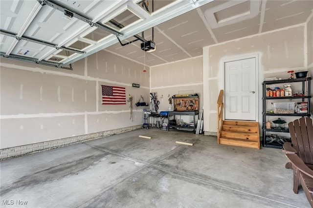 7834 Hunting Lake Dr, Concord, OH 44077 - garage with a garage door opener