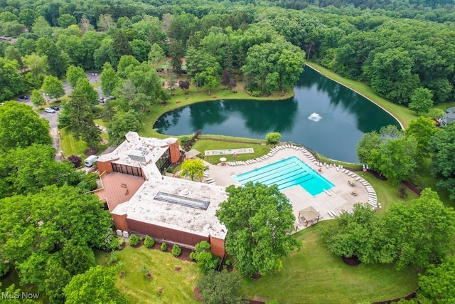 6250 Greenwood Pkwy Unit 403, Sagamore Hills, OH 44067 - aerial view of a large body of water, a forest, and a pool area