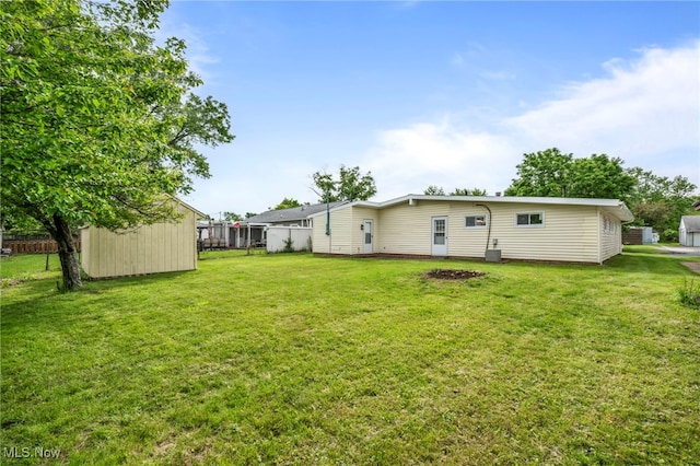 6482 Sherborn Rd, Parma Heights, OH 44130 - view of yard