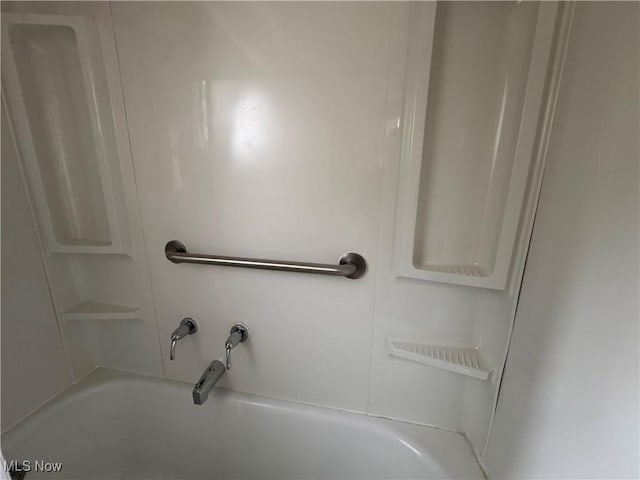 1733 E 47th St, Ashtabula, OH 44004 - bathroom with shower / tub combination