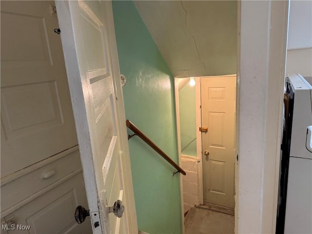 1733 E 47th St, Ashtabula, OH 44004 - view of staircase