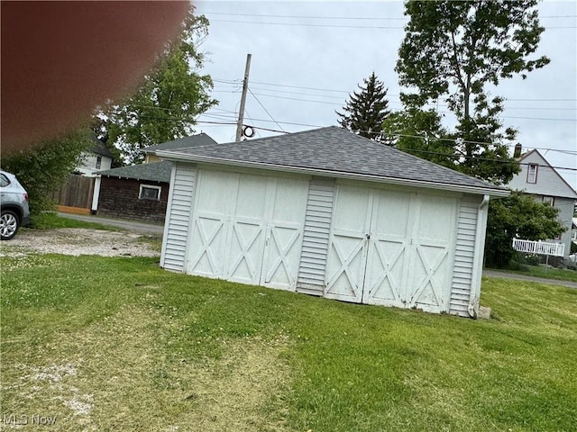 1733 E 47th St, Ashtabula, OH 44004 - view of garage