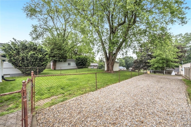 180 Glenn St, Barberton, OH 44203 - photo 28