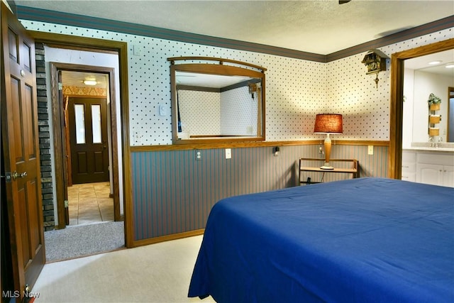 2942 Barclay Messerly Rd, Southington, OH 44470 - bedroom featuring ornamental molding, carpet floors, and ensuite bathroom