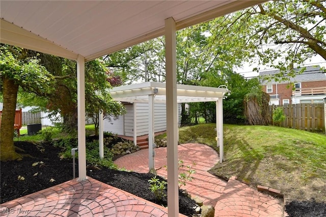 3890 Grosvenor Rd, South Euclid, OH 44118 - view of patio / terrace