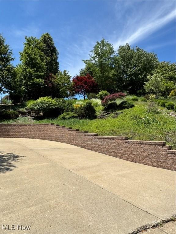 106 Toni Ln, Saint Clairsville, OH 43950 - photo 7