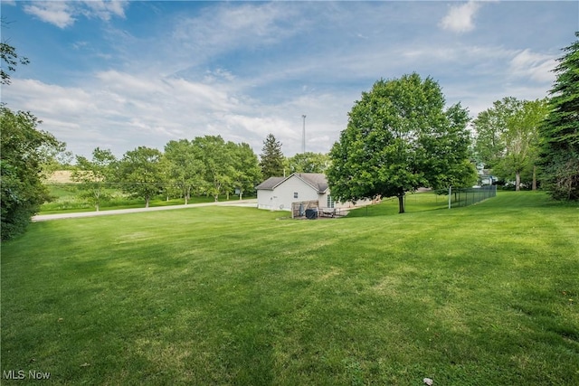 10237 Middlebranch Ave NE, Hartville, OH 44632 - view of yard