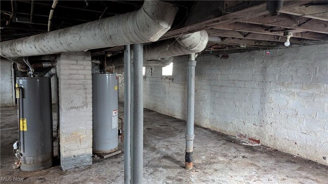 3692 E 153rd St, Cleveland, OH 44120 - photo 30