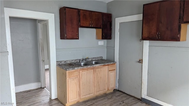 3692 E 153rd St, Cleveland, OH 44120 - photo 21
