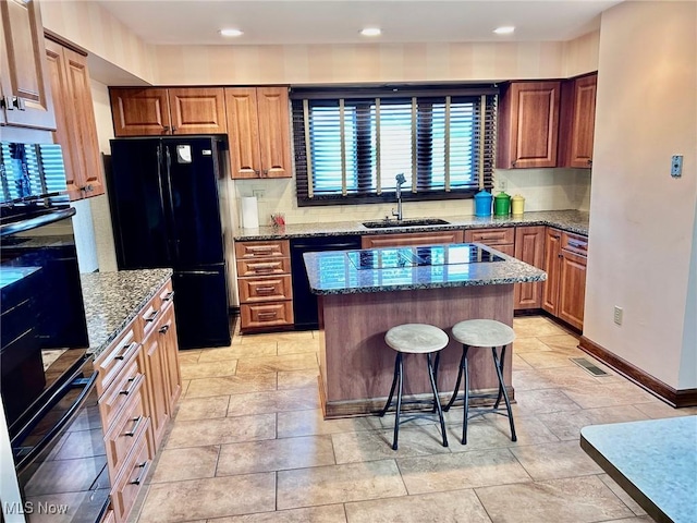 6577 Woodhawk Dr, Mayfield Heights, OH 44124 - photo 3