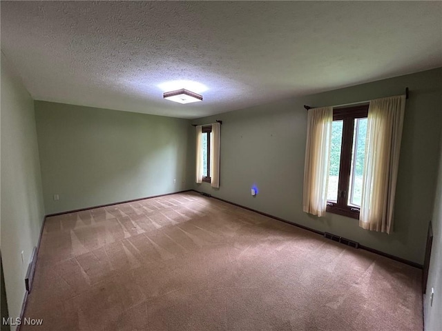 6577 Woodhawk Dr, Mayfield Heights, OH 44124 - photo 10