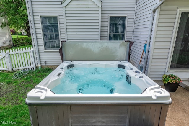 8373 Forest View Dr, Olmsted Falls, OH 44138 - exterior view of a jacuzzi
