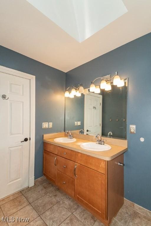 8526 Hoyt Ct, Mentor, OH 44060 - full bath with double vanity and baseboards