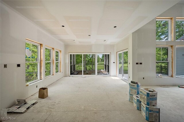 810 Club Dr W, Aurora, OH 44202 - view of unfurnished sunroom