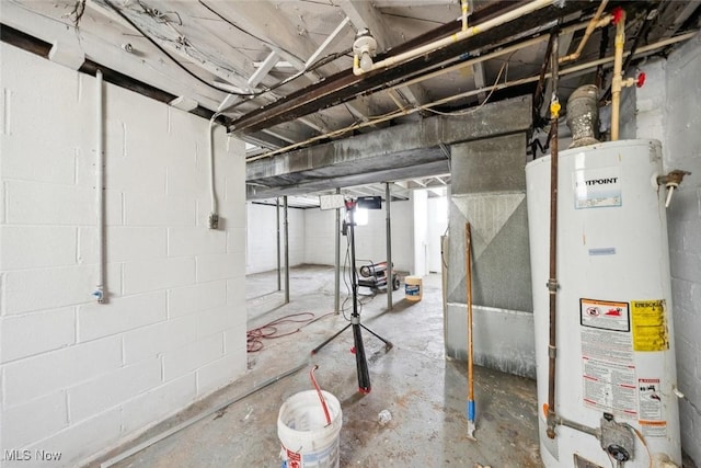 3331 Cedarbrook Rd, Cleveland Heights, OH 44118 - unfinished basement featuring gas water heater