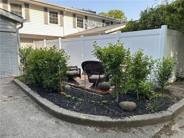 3 Meadowlawn Dr Unit 14, Mentor, OH 44060 - view of patio / terrace