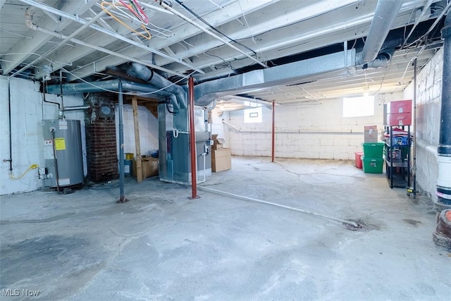 168 Brooklyn Ave, Salem, OH 44460 - below grade area featuring gas water heater and heating unit
