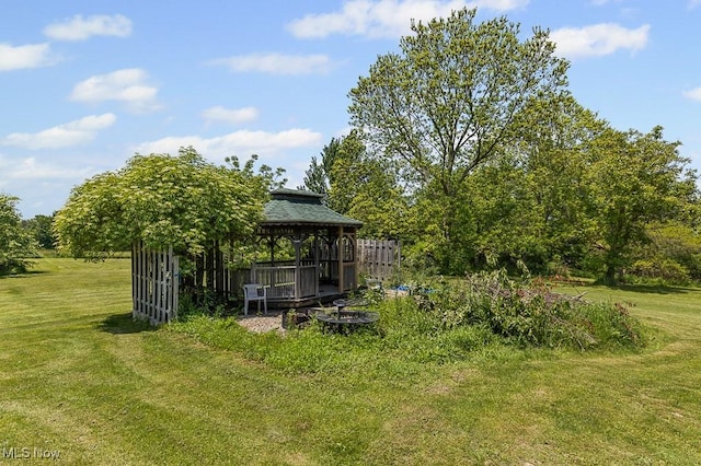 5869 Beechwood Ave, Alliance, OH 44601 - view of grassy yard featuring a gazebo