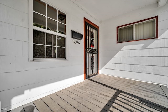 1586 E 86th St, Cleveland, OH 44106 - property entrance featuring covered porch