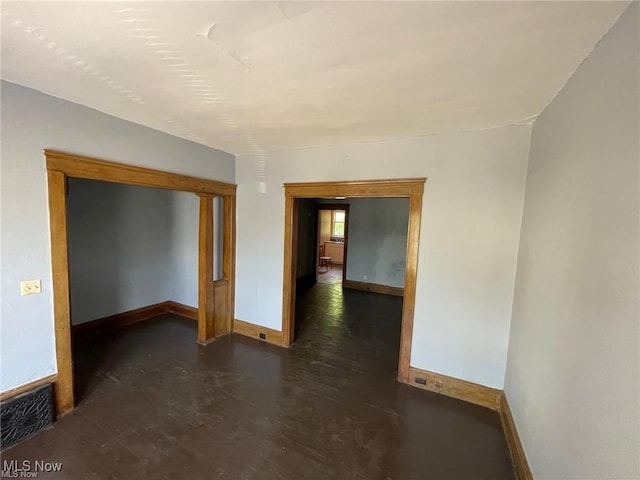 7112 Ottawa Rd, Cleveland, OH 44105 - photo 6