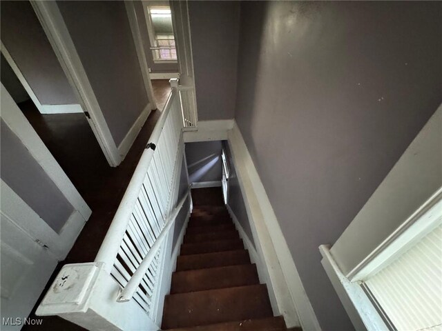 7112 Ottawa Rd, Cleveland, OH 44105 - photo 24