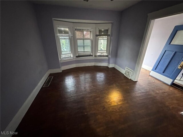 7112 Ottawa Rd, Cleveland, OH 44105 - photo 33
