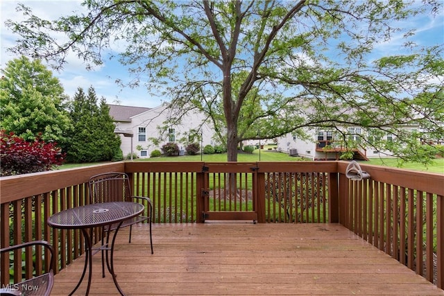 7284 Forest Cove Ln, Northfield, OH 44067 - view of wooden deck