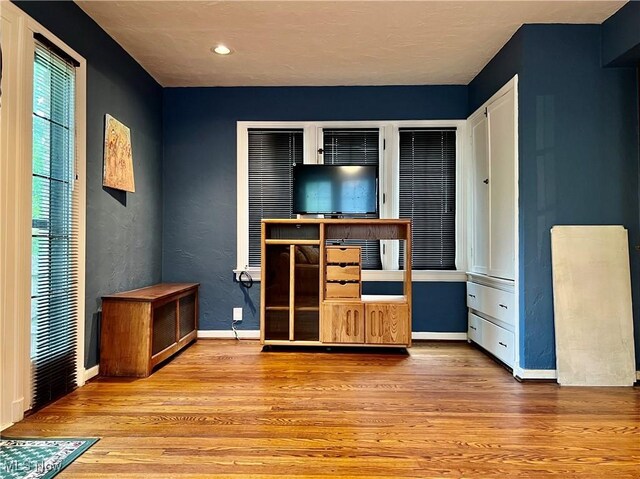 16215 Oakhill Rd, East Cleveland, OH 44112 - photo 13