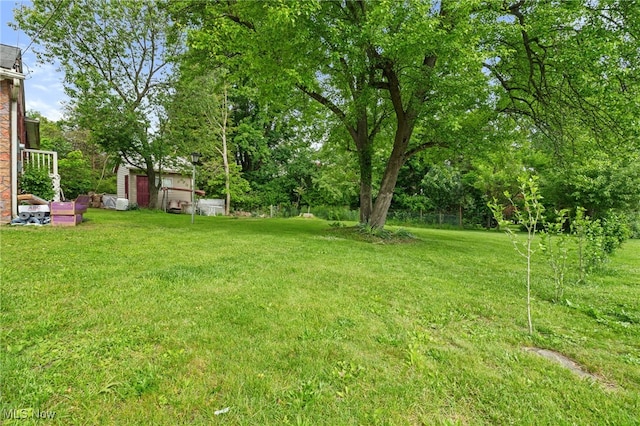 6123 Wilson Mills Rd, Highland Heights, OH 44143 - view of green lawn