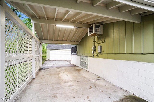2405 Parkwood Dr NW, Warren, OH 44485 - photo 32