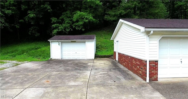 1355 Congress Rd, Belpre, OH 45714 - view of garage