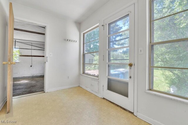 30224 Wolf Rd, Bay Village, OH 44140 - photo 30