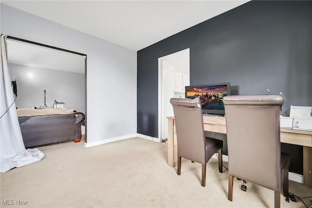 13800 Fairhill Rd Unit 418, Shaker Heights, OH 44120 - carpeted home office featuring baseboards