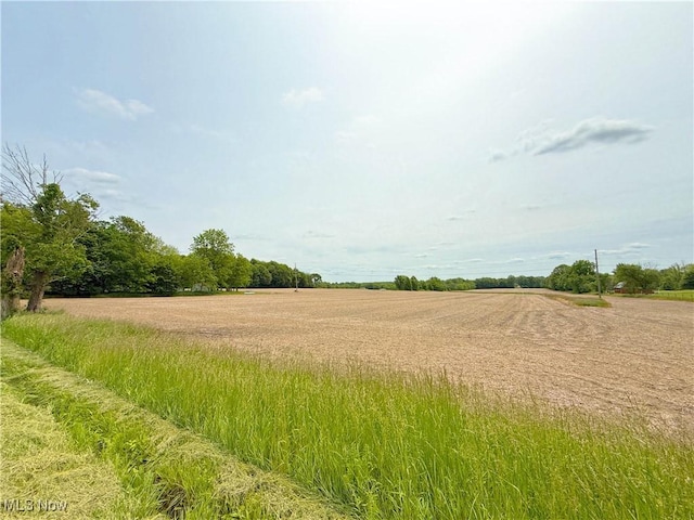 Snode St NE, Alliance, OH 44601