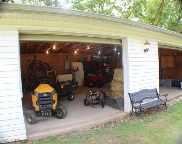 230 Rivercrest Dr, Coshocton, OH 43812 - view of garage