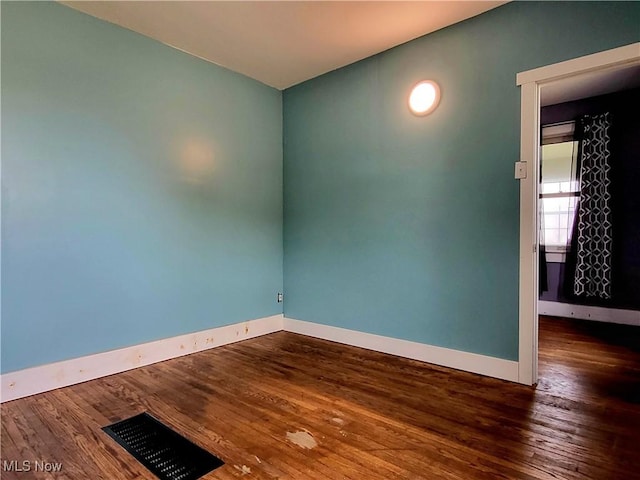 323 5th St, Lowell, OH 45744 - photo 14