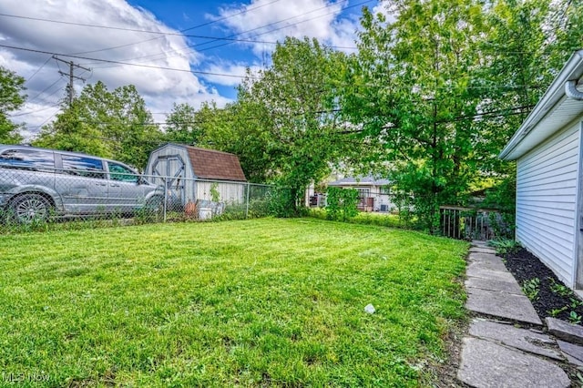 8208 Vista Ave, Garfield Heights, OH 44125 - view of yard