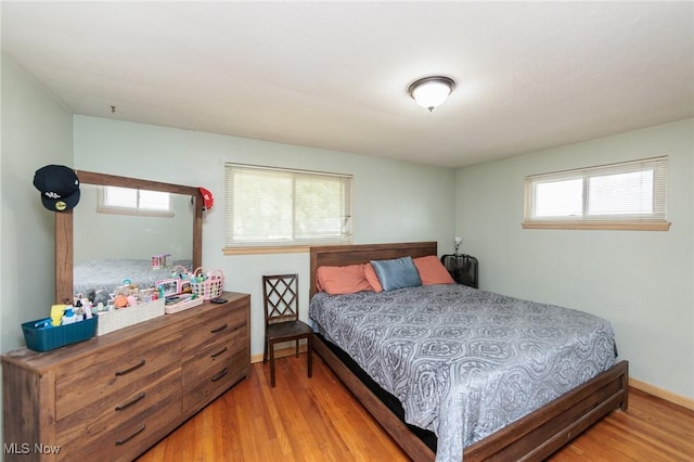 29431 Fairway Blvd, Willowick, OH 44095 - bedroom featuring light wood-type flooring